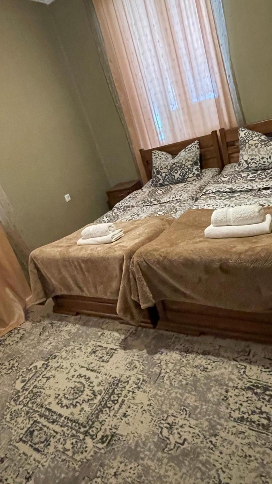 Guesthouse Chela Mestia Eksteriør bilde